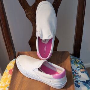 Straye White and Pink Slip-On Sneakers
